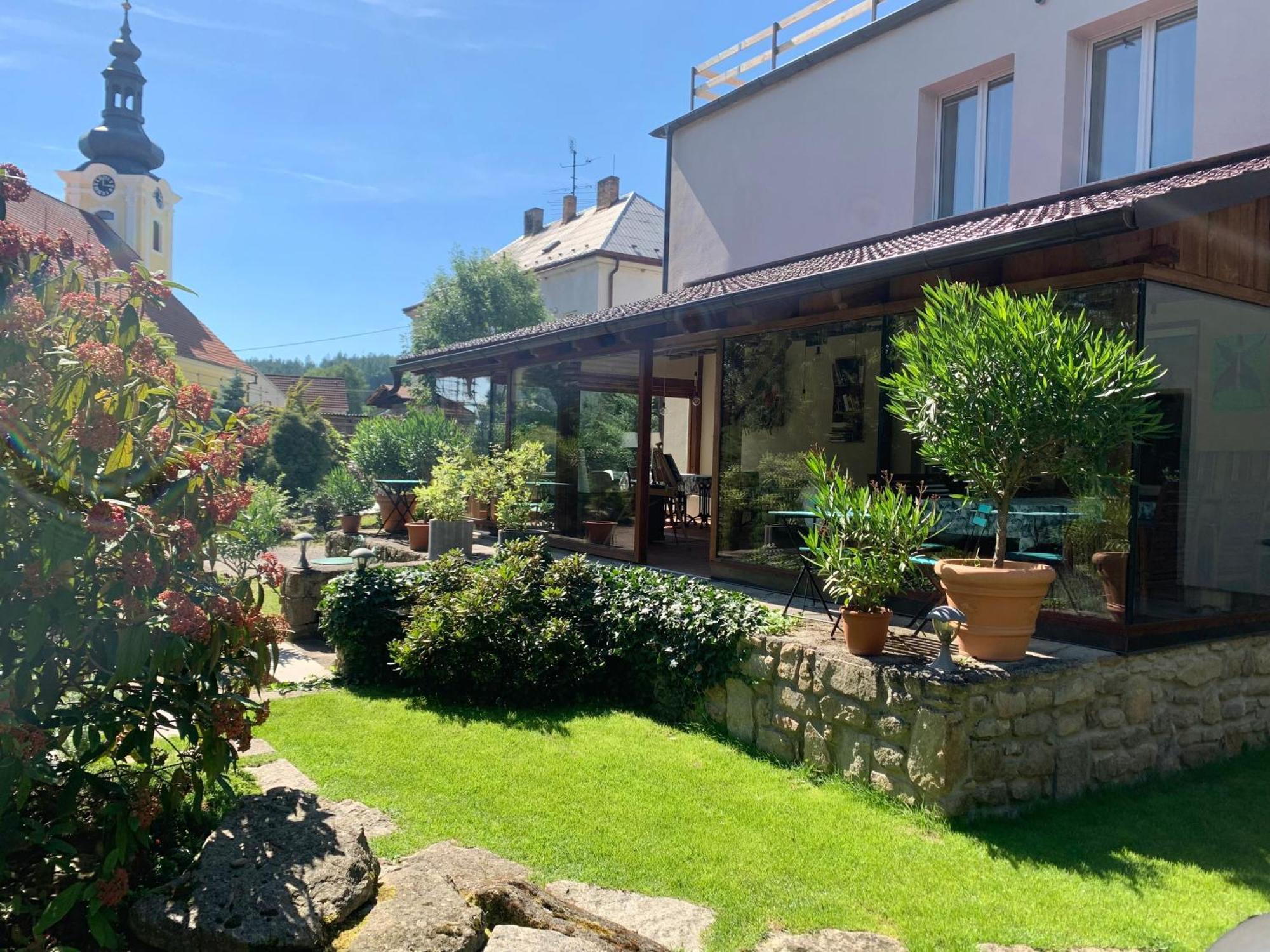 Penzion Na Hostici Cimer Exterior photo